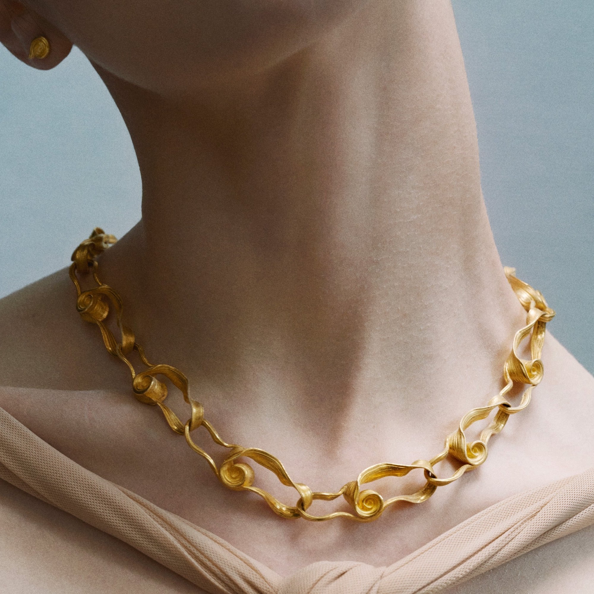SPIRAL COLLIER No. 2