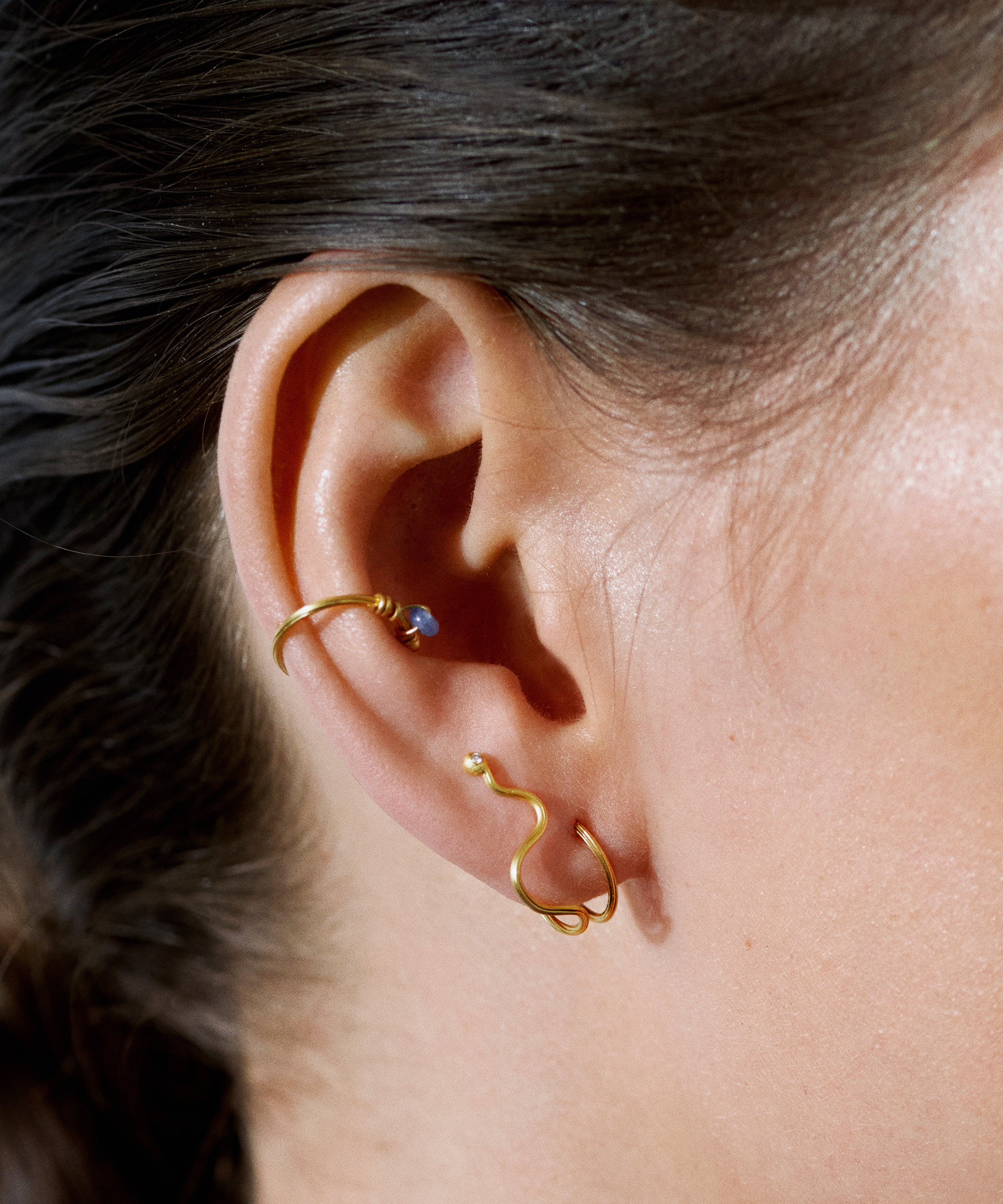 BIG IRIS EARRING