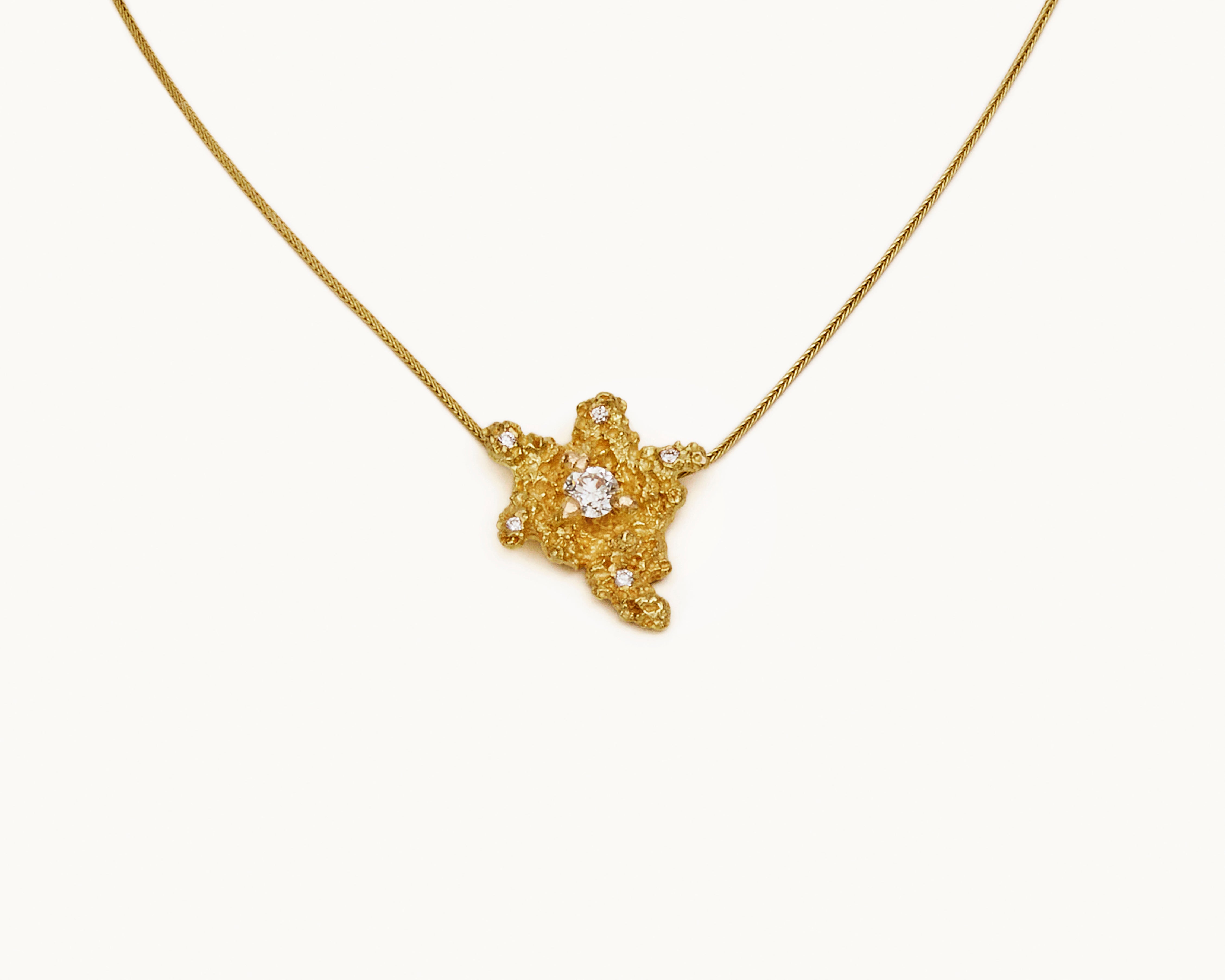 COSMOS DIAMOND NECKLACE