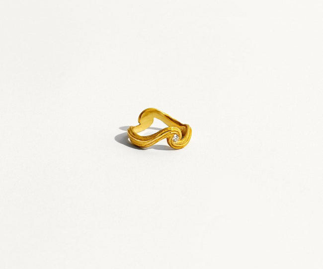 Explore the Griegst Wave fine jewellery collection